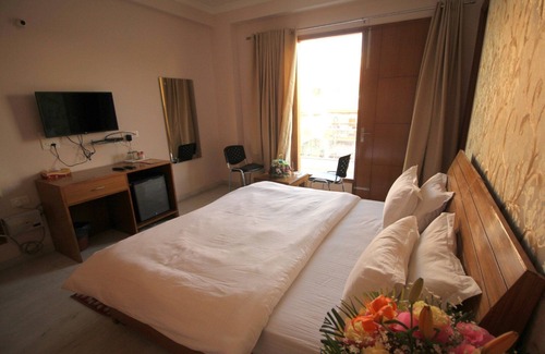 DLF City Casa | Tarang Residency