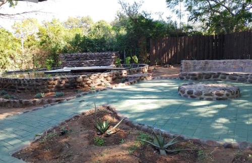 Hoedspruit Casa | TarRoadEnds