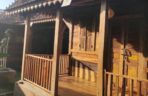 Denpasar Utara Cabina | Taruchi 2 Bedrooms with Garden View