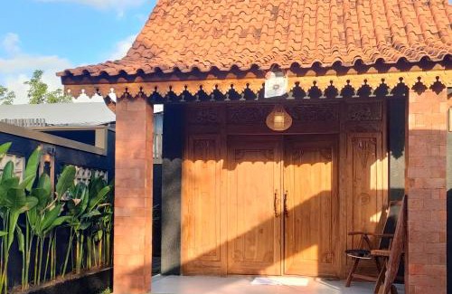 Denpasar Utara Cabina | Taruchi 2 Bedrooms with Garden View