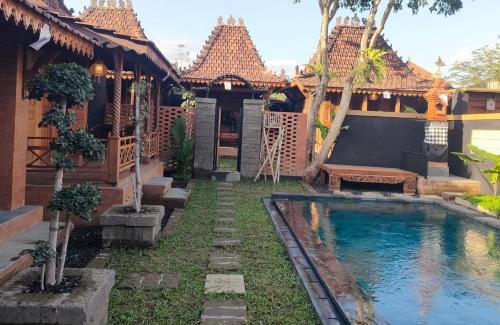 Denpasar Utara Cabina | Taruchi 2 Bedrooms with pool