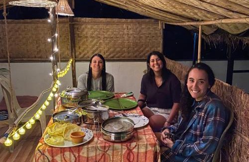 Kamalapur Casa | Tarzan Homestay Hampi