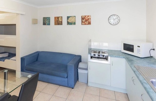 Brinsmead Casa | Tasman Holiday Parks-Cairns Cool Waters