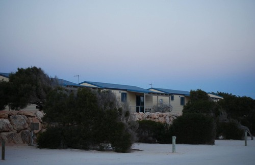 Denham Casa | Tasman Holiday Parks – Denham Seaside
