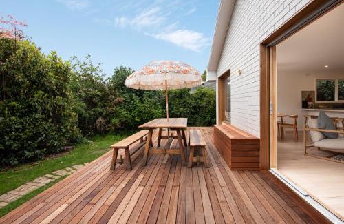 Somers Casa | Tasman Serenity in Somers Walk to the beach