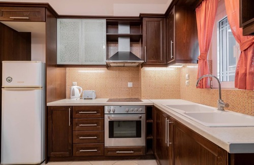 Kalpaki Apartamento | Taso's Modern House!!