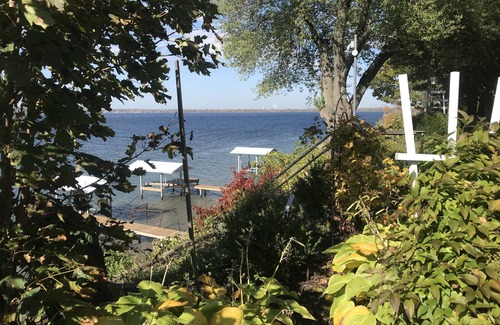 Oaks Corners Casa | Taste of Serenity Wine Trl, Sunsets, Private Beach/Dock/Romantic views!