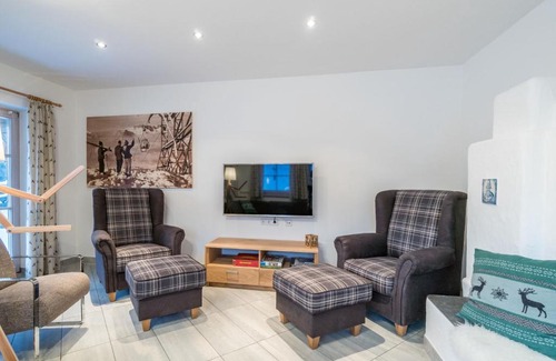 Hollersbach im Pinzgau Casa | Tasteful Holiday Home in Hollersbach im Pinzgau with Garden