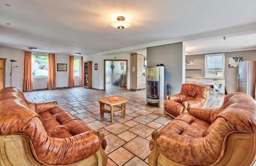 Ramscheid Casa | Tasteful holiday home with private pool, cleaning included