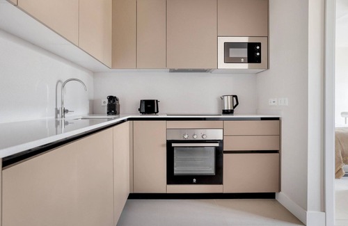 Imperial Apartamento | Tasteful Imperial 1BR w/ Gym, Pool & Doorman, near Parks, by Blueground