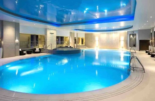 Gleneagles Apartamento | Tasteful top floor apartment next to Gleneagles