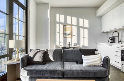 Gallaudet Apartamento | Tasteful Union Market 1BR w/ Gym & W/D, steps to Metro, by Blueground