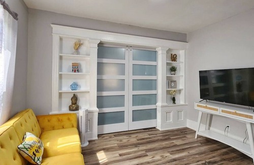 Springfield Apartamento | Tastefully furnished repose home
