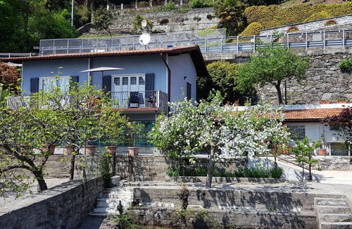 Cannobio Apartamento | apartamento completamente amueblado de 3½ habitación con acceso al lago privado