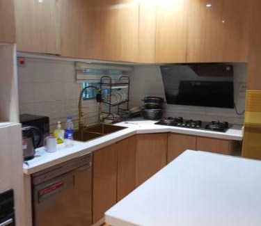 Asokoro Apartamento | Tastefully furnished 4bedrooms Guzape with pool