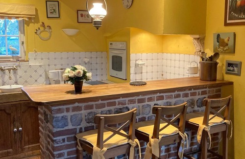 Sainte-Colombe Cabaña | Tastefully restored Norman farmhouse near Veules-les-Roses
