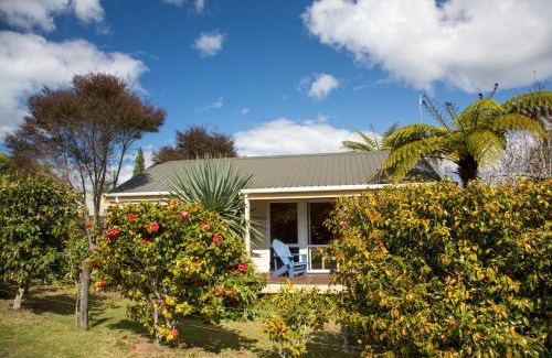 Hahei Cabina | Tatahi Lodge Beach Resort