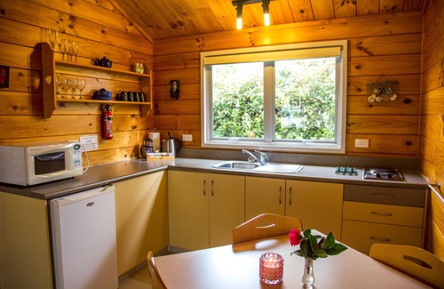 Hahei Casa | Tatahi Lodge Beach Resort