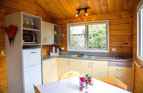 Hahei Casa | Tatahi Lodge Beach Resort
