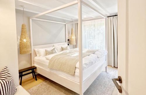 Rothenburg ob der Tauber Casa | TauberChalet I Privates Boutique-Ferienhaus mit Whirlpool, Sauna, Garten, Naturmagie & ZellBoost