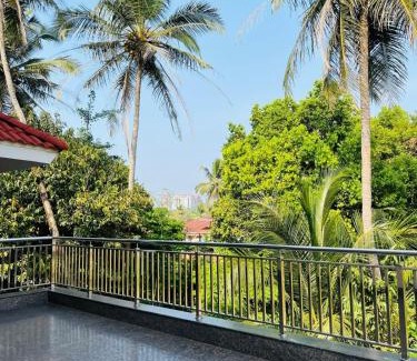 Adyar Casa | Tauro's Haven Homestay - Charming 3BHK, 4Bath Home