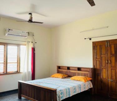 Adyar Casa | Tauro's Haven Homestay - Charming 3BHK, 4Bath Home