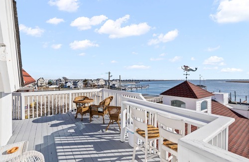 Somers Point Casa | TAVERN ON THE BAY HOTEL- Nucky Johnson Suite