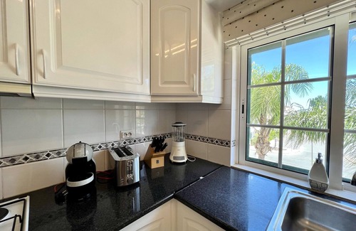 Canada Apartamento | Tavira Palm Tree by Homing