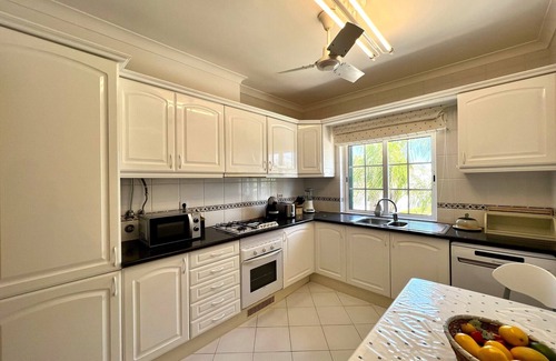 Canada Apartamento | Tavira Palm Tree by Homing