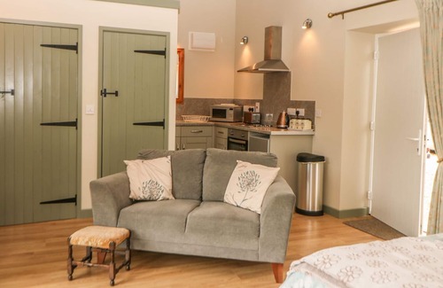 East Dereham Cabaña | Tawny Owl Barn, SHIPDHAM
