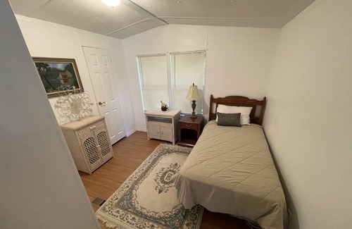 Okeechobee Cabaña | TAYLOR CREEK RIVER COTTAGE by the boat ramp (UNIT 4) by RedAwning