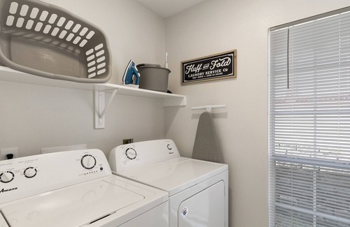 North Central Carrollton Casa | TCH - 3BR/2BA Home in Carrollton - B