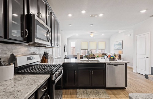 Carrollton Casa | TCH - 5BR/3.5BA Home in Carrollton - T
