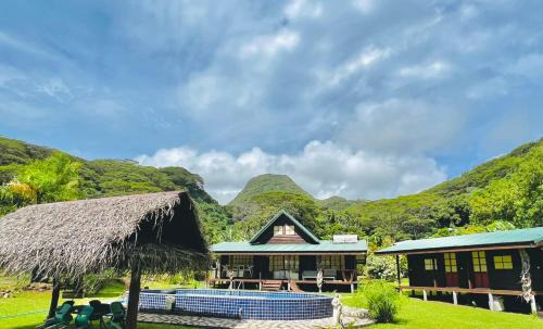 Teahupoo Casa | Te Fare Manulani
