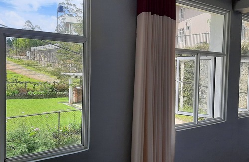 Nuwara Eliya Villa | Tea Mount Forest Hotel