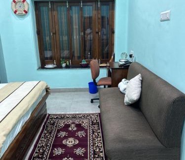 Kalighat Casa | Teakwood Suite - Nokha House