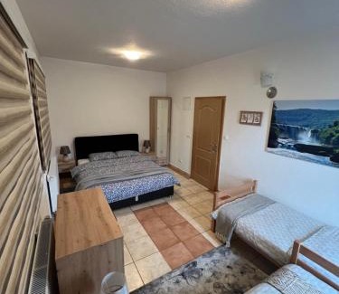 Mali Radic Apartamento | Teal Apartment 1