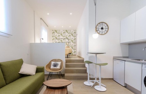 Capuchinos Apartamento | Teatro Suites Málaga URBAN FLAT