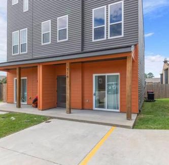 Lafayette Apartamento | Teche House KING Bed Luxury Getaway Fast WiFi