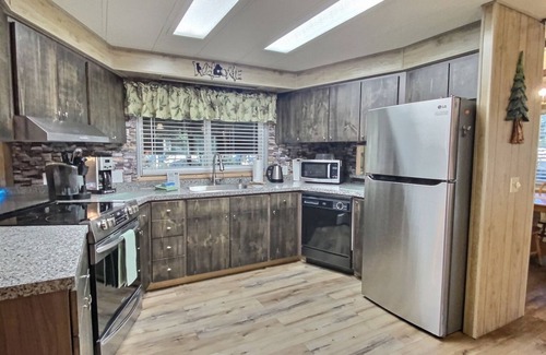 Packwood Cabina | Tee Time | BBQ, Wifi | 3 Bed, 2 Bath