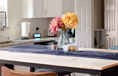 Little Forest Hills Casa | Teepee, Bamboo Forest, Minutes from White Rock Lake and The Arboretum
