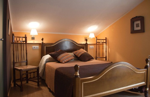 Coana Cama Y Desayuno | Habitacion Teixedo - Apartamentos Rurales Los Galpones
