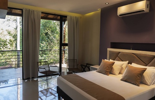 Zona Granja Cabina | Tekoa Lodge de Selva