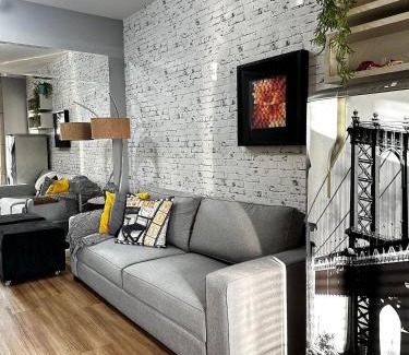 Matriz Apartamento | Temático,moderno e com pôr do sol Mueller/Centro