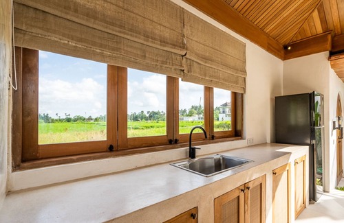 Singakerta Villa | Tembaga Villa by EVDEkimi - Designer villa with Pool and Breathtaking Rice field View