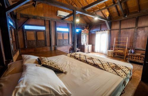 Timbulharjo Complejo | Tembi - Historical Home