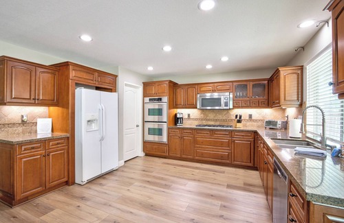 Winchester Casa | Temecula Valley Retreat Just Minutes From Wine Country- EV CHARGING AVAILABLE