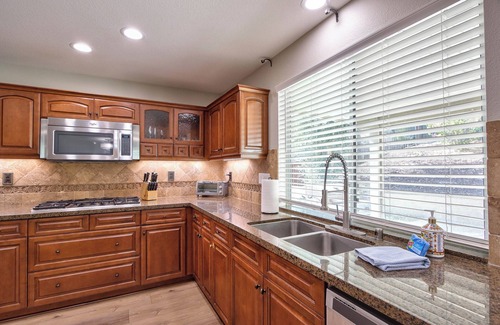 Winchester Casa | Temecula Valley Retreat Just Minutes From Wine Country- EV CHARGING AVAILABLE