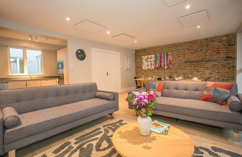 Temple Bar Apartamento | Temple Bar Crown Square Deluxe Apartamento de 2 habitaciones - ¡Ubicación privilegiada! - duerme 7