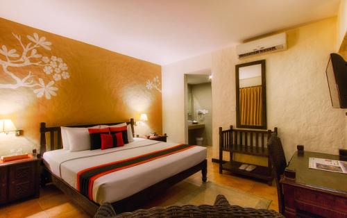 Pokhara Complejo | Temple Tree Resort & Spa, Pokhara - Himalayan Grandeur, Lakeside Calm